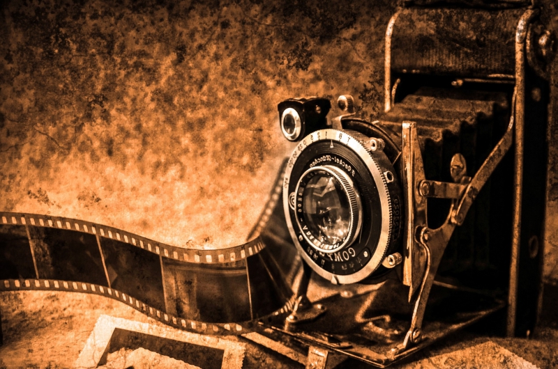 photographe-ANDON-min_light-wood-night-camera-photography-vintage-1245236-pxhere.com